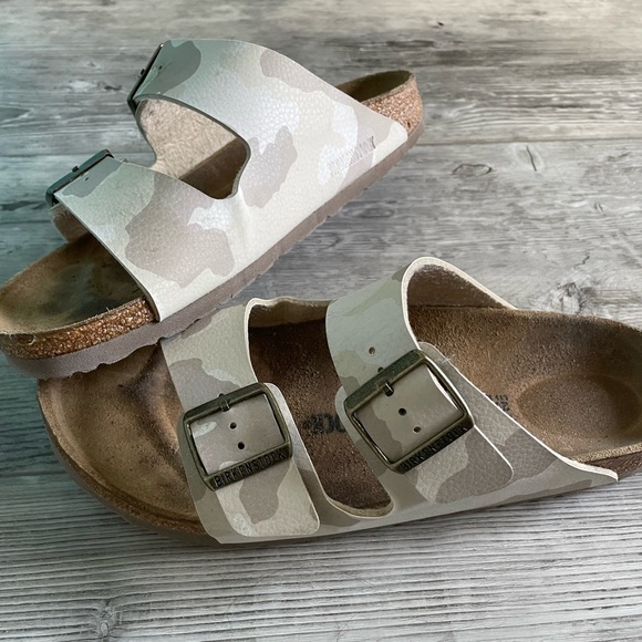 womens camo birkenstocks